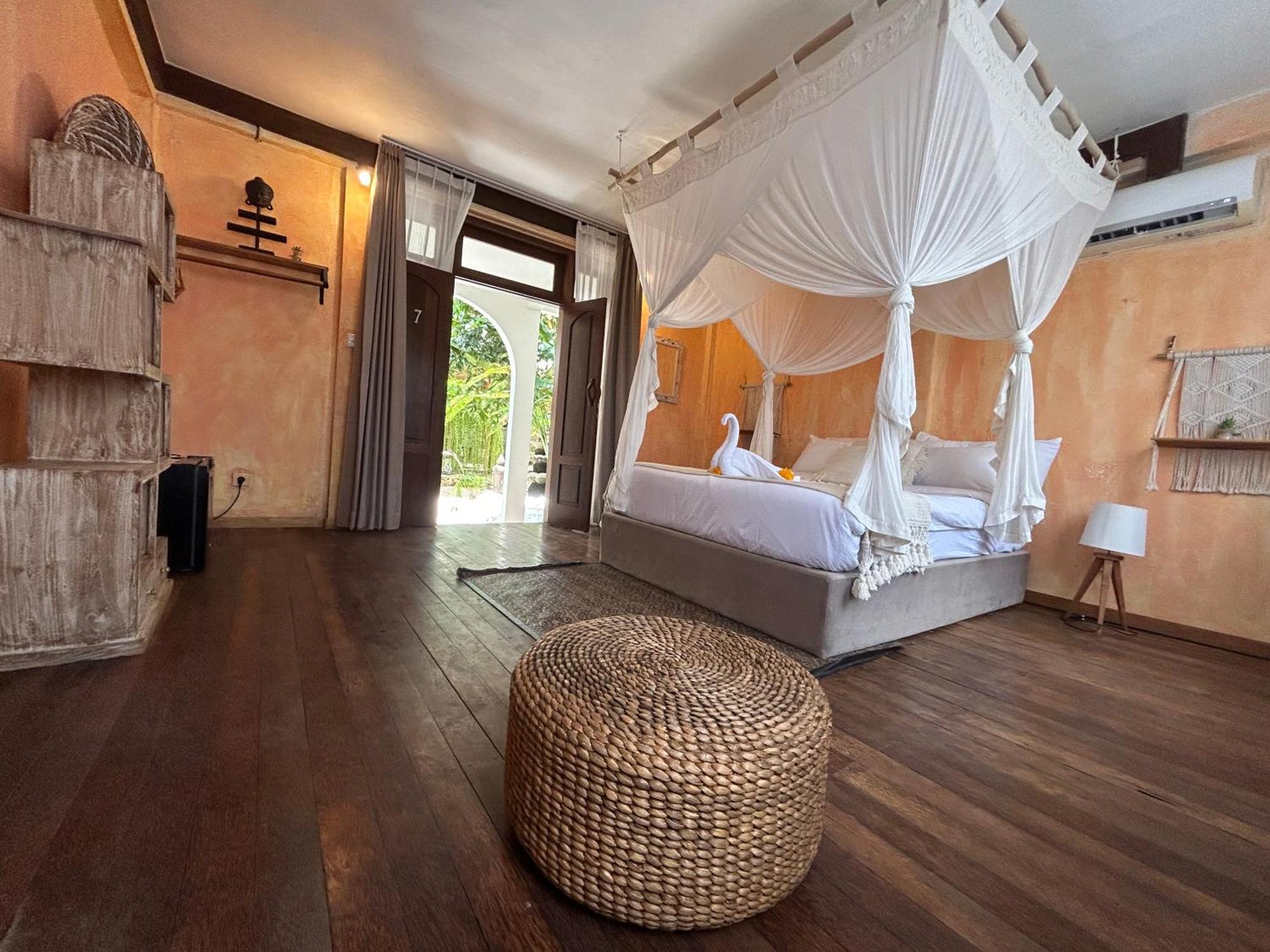 Sannyas Boutique Hotel Uluwatu Екстериор снимка