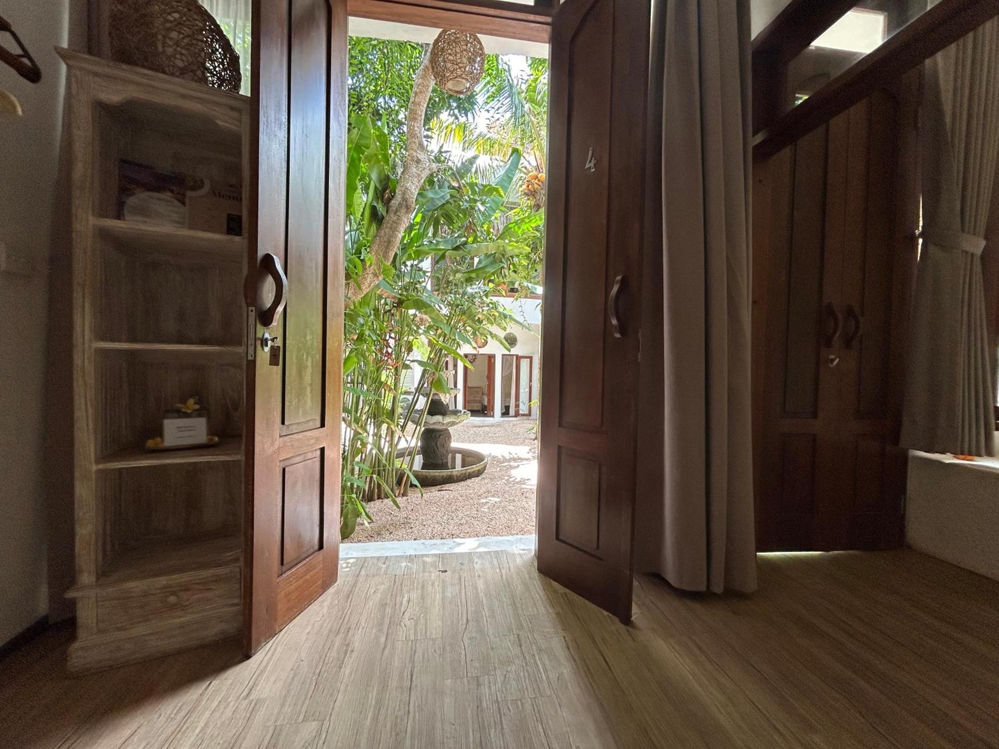 Sannyas Boutique Hotel Uluwatu Екстериор снимка